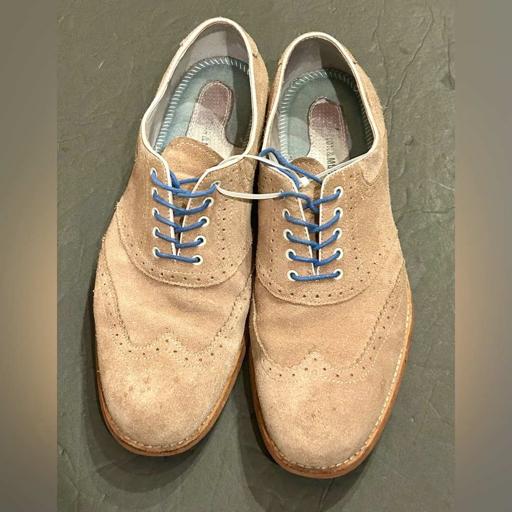 Johnston & Murphy tan suede men’s shoes 11.5